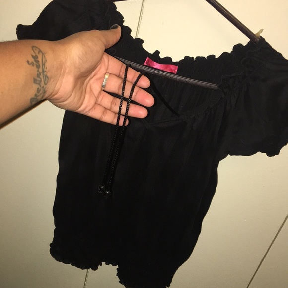 ... - Picture 2 of 3